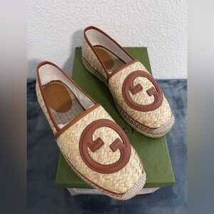 BRAND NEW Gucci Brown Raffia Interlocking GG Espadrilles Size 8 (US size 8.5)